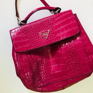 GUESS HANDBAG SATCHEL